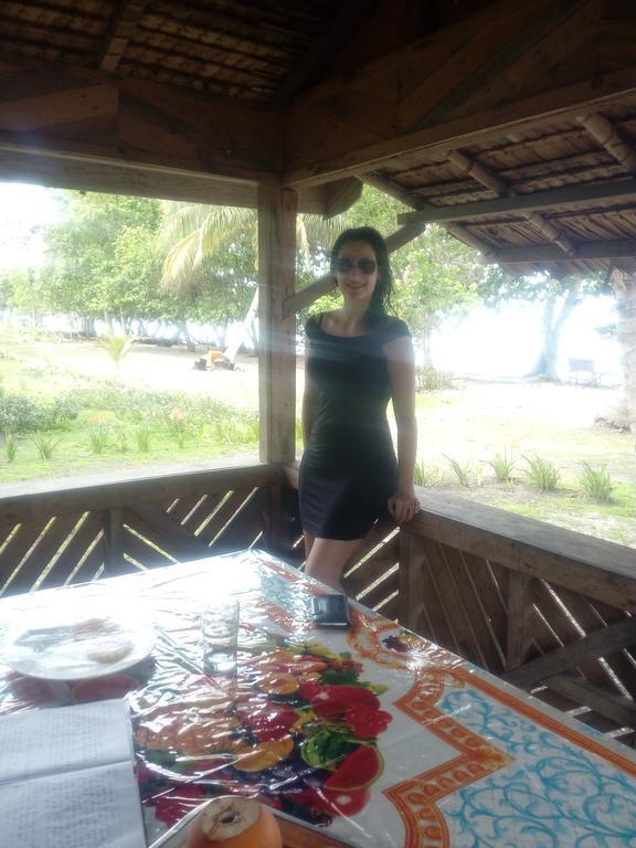 ホテルDolphin View Beach Ndoma エクステリア 写真